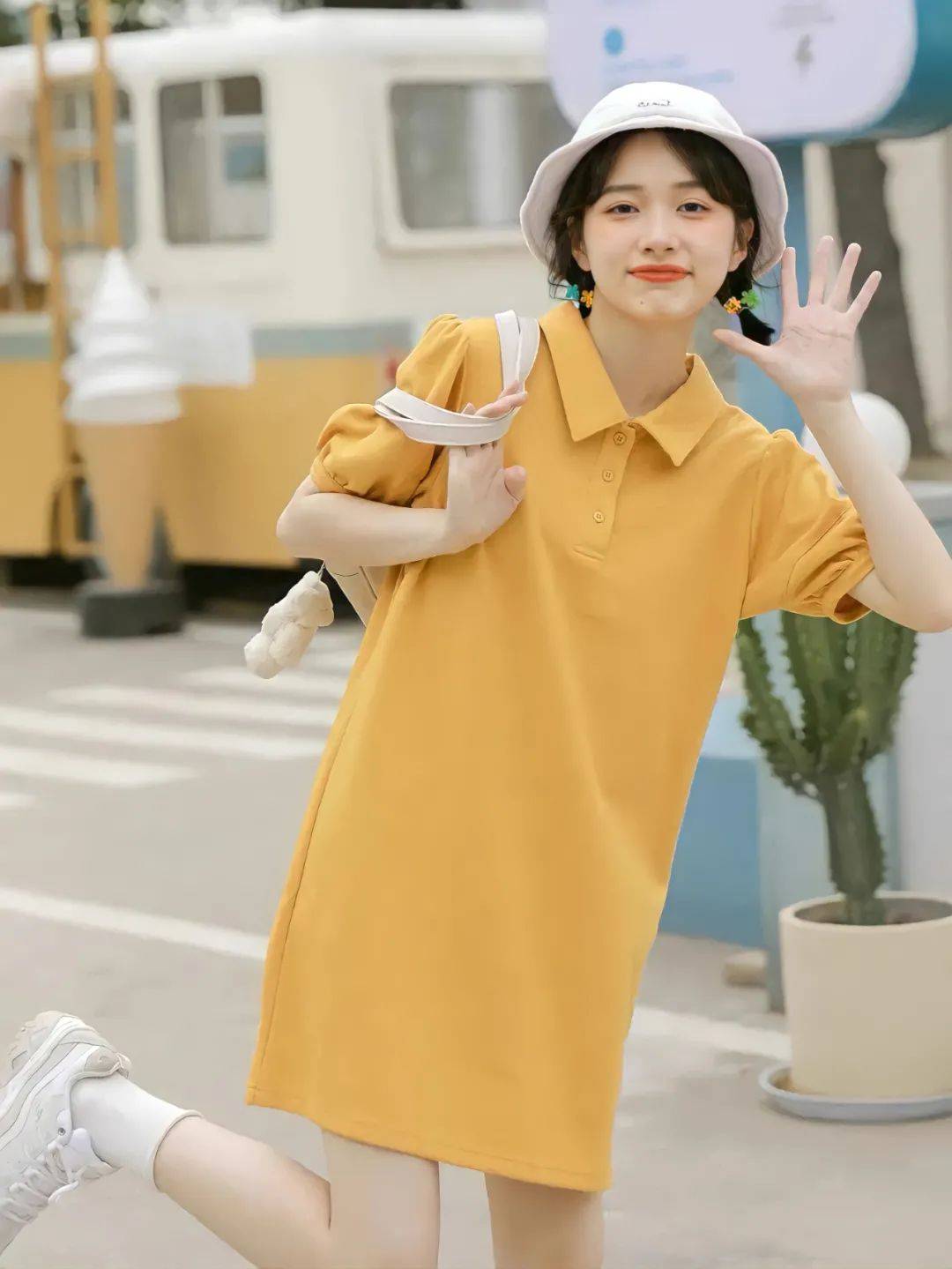 Polo|小个子“不穿裤子”最显高！早秋流行这样穿，好看又时髦