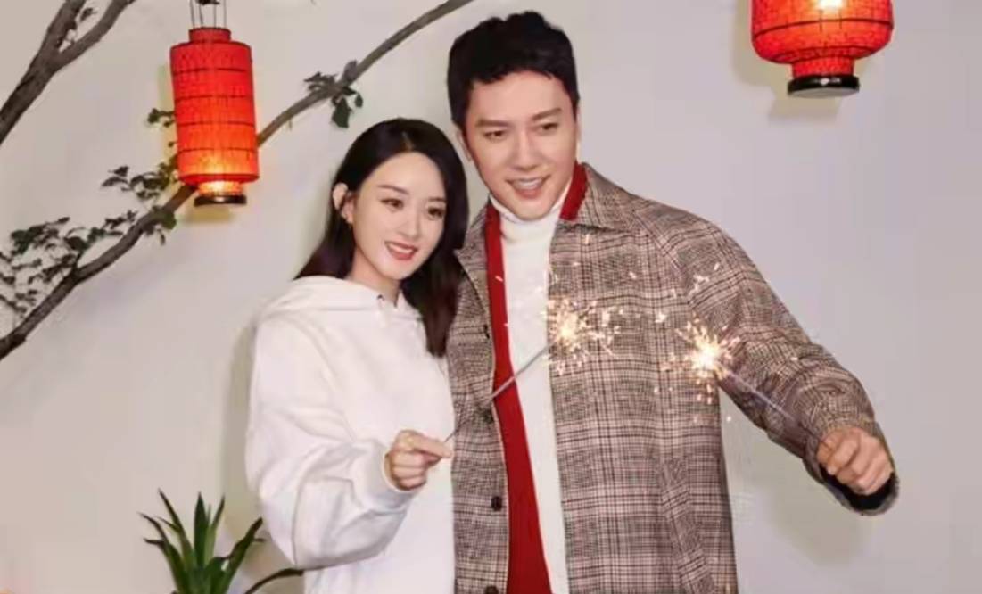 冯绍峰|赵丽颖风波后首露面，与儿子商场玩耍超温馨，想想又白又肉超可爱