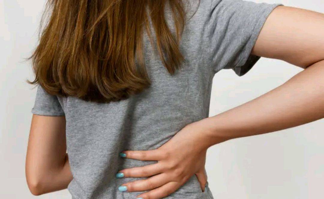 怎么趴着不伤腰 340706d15aa04196b46635604056b856.jpeg