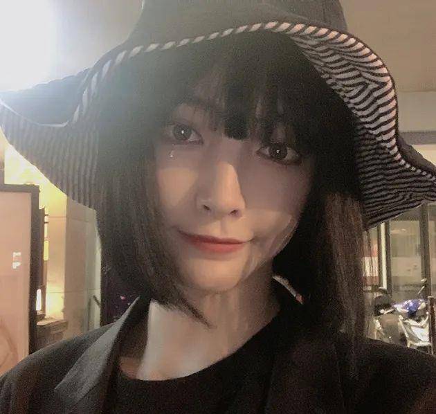 瑞丽|跟倪妮热巴剪最短的头发 做初秋最美的girl