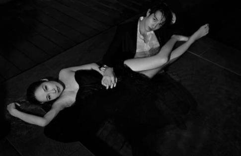 深情|萧亚轩黄皓合体拍摄MV 深情献上与男友荧幕初吻