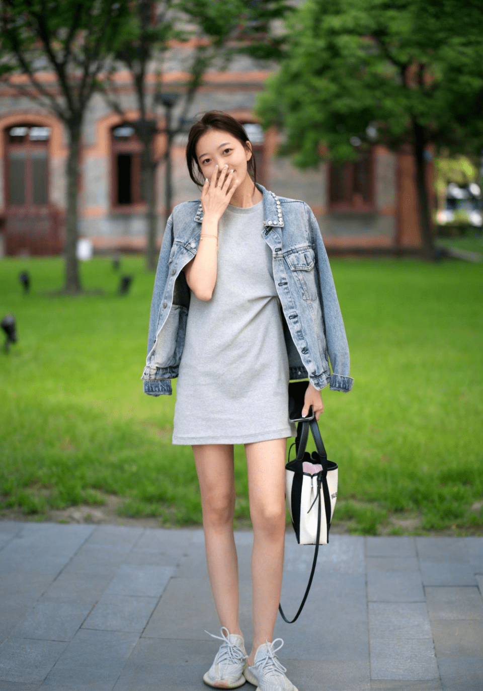 时节|换季时节，赶紧试试这几种裙子叠穿组合吧，洋气还显高