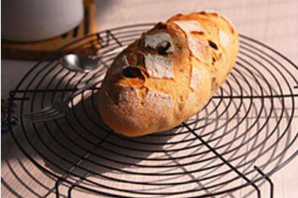 什么|早餐饿了吃什么?来一个这葡萄干面包,湿润Q弹,吃了还想吃