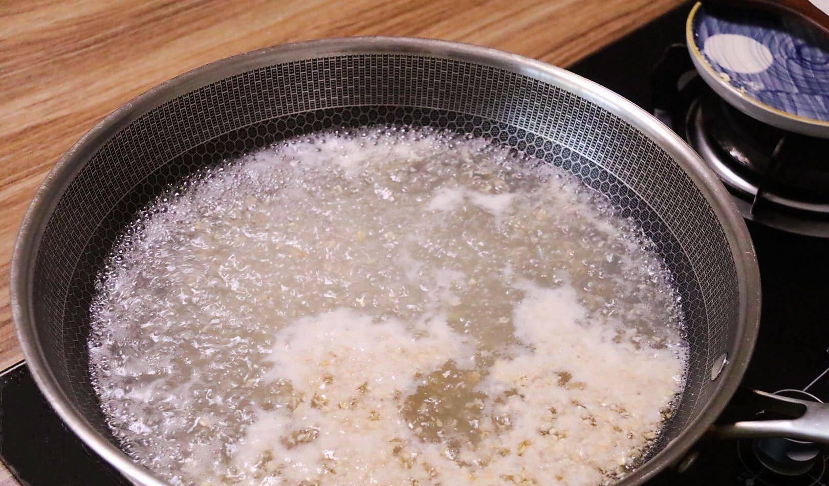 白醋|夏天早餐加碗它，养胃又清火降燥，几分钟就出锅，比打豆浆还省事