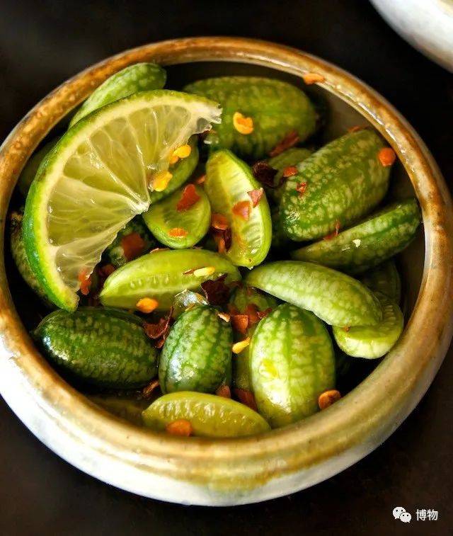 酸了吧唧的拇指西瓜,是西瓜小时候吗?_猕猴桃