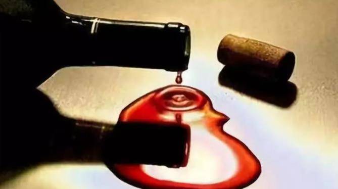 方法|长知识了,过期红酒变废为宝的妙招!