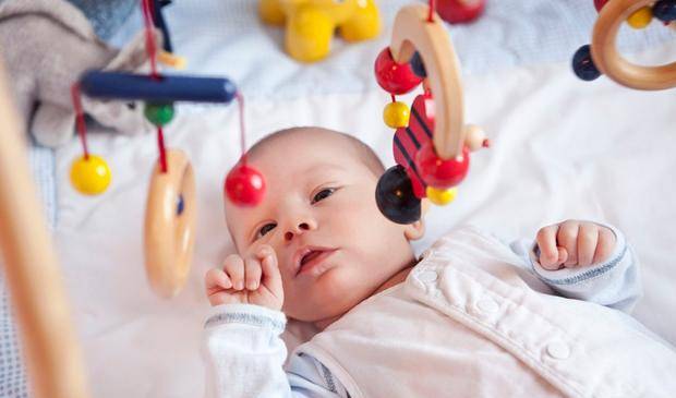 新生儿什么时候可以看到颜色 76bd3ea60a6d42e38c1901d47df2847e.jpeg