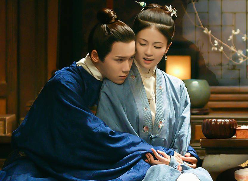 教科书|看《玉楼春》妯娌们的穿搭,宛如配色“教科书”,秋季穿挺美