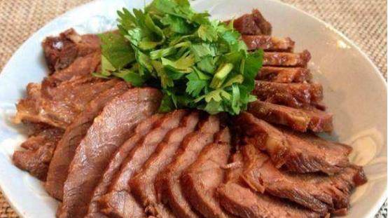 牛肉怎么卤出来最好吃 bbe551a5f02e4d8e9243f900c740c7de.jpeg
