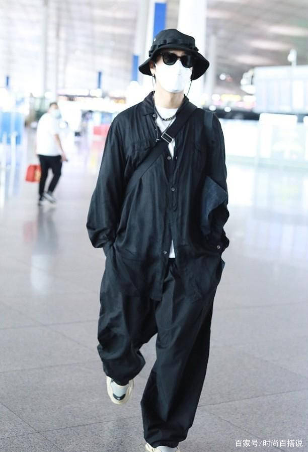 时尚|陈坤的“老头装”太低调了,一身宽松装真接地气,意外的帅气