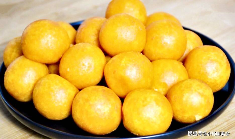 食品|南瓜也可以做零食,牢记4大技巧,个个软糯香甜,外酥里软,真香