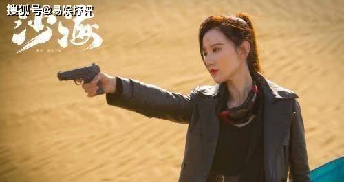 钢琴|颖儿气质惊艳美极了，38岁张萌够自信，穿“无痕裙”秀S曲线！