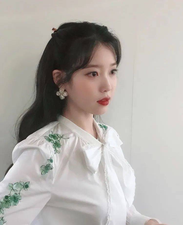 发型|韩妹发型大合集，看看这些不夸张又精致的发型是怎么做的！