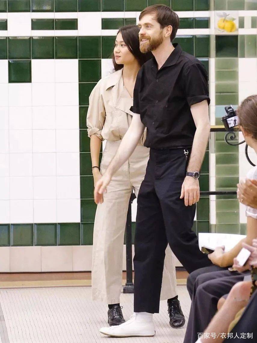 女士|什么才是有杀伤力的秀恩爱?七夕时髦情侣装穿搭指南来了
