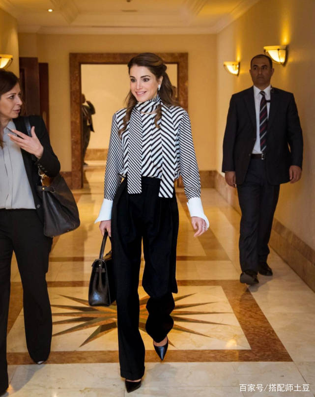 难民|从难民到全球最美王后，比西班牙王后更会穿，这位皇后的穿搭绝了