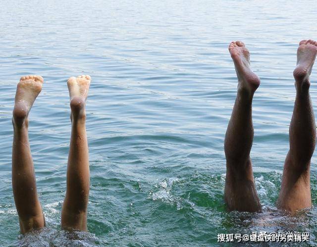 梦见管子里憋或溺水死了一个男孩，潜意识的警示与心理解析
