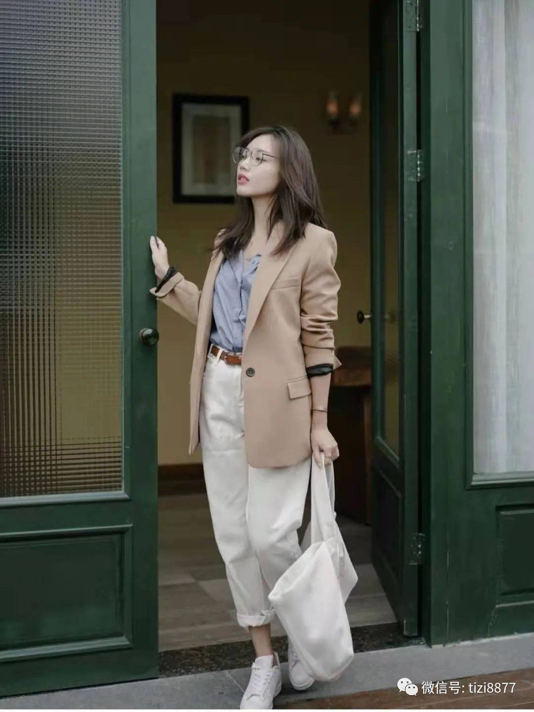 颜色|秋天适合穿什么颜色的西装