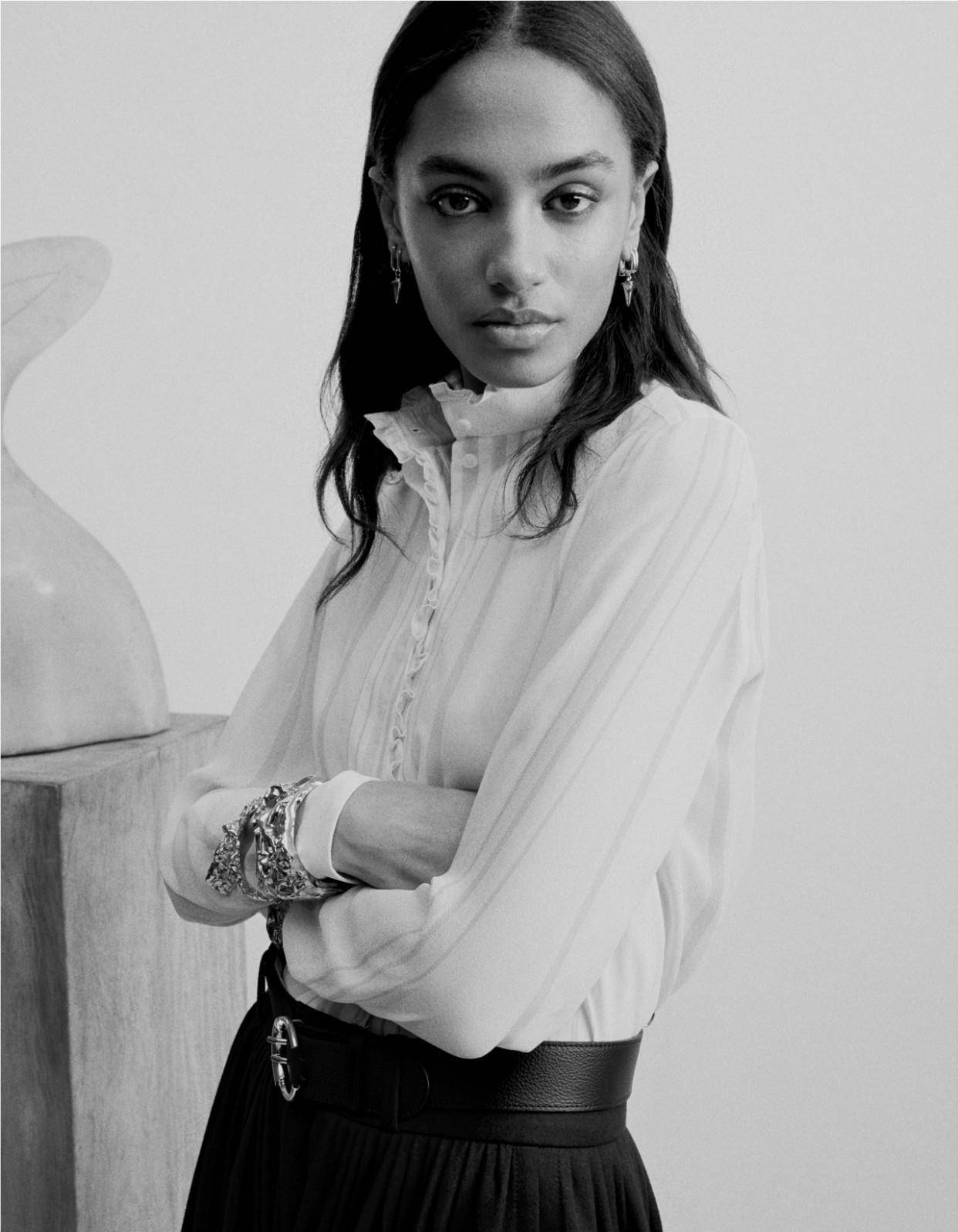 本质|2020早秋服装:让服装本质说故事,Chloe用基本元素大玩穿搭游戏