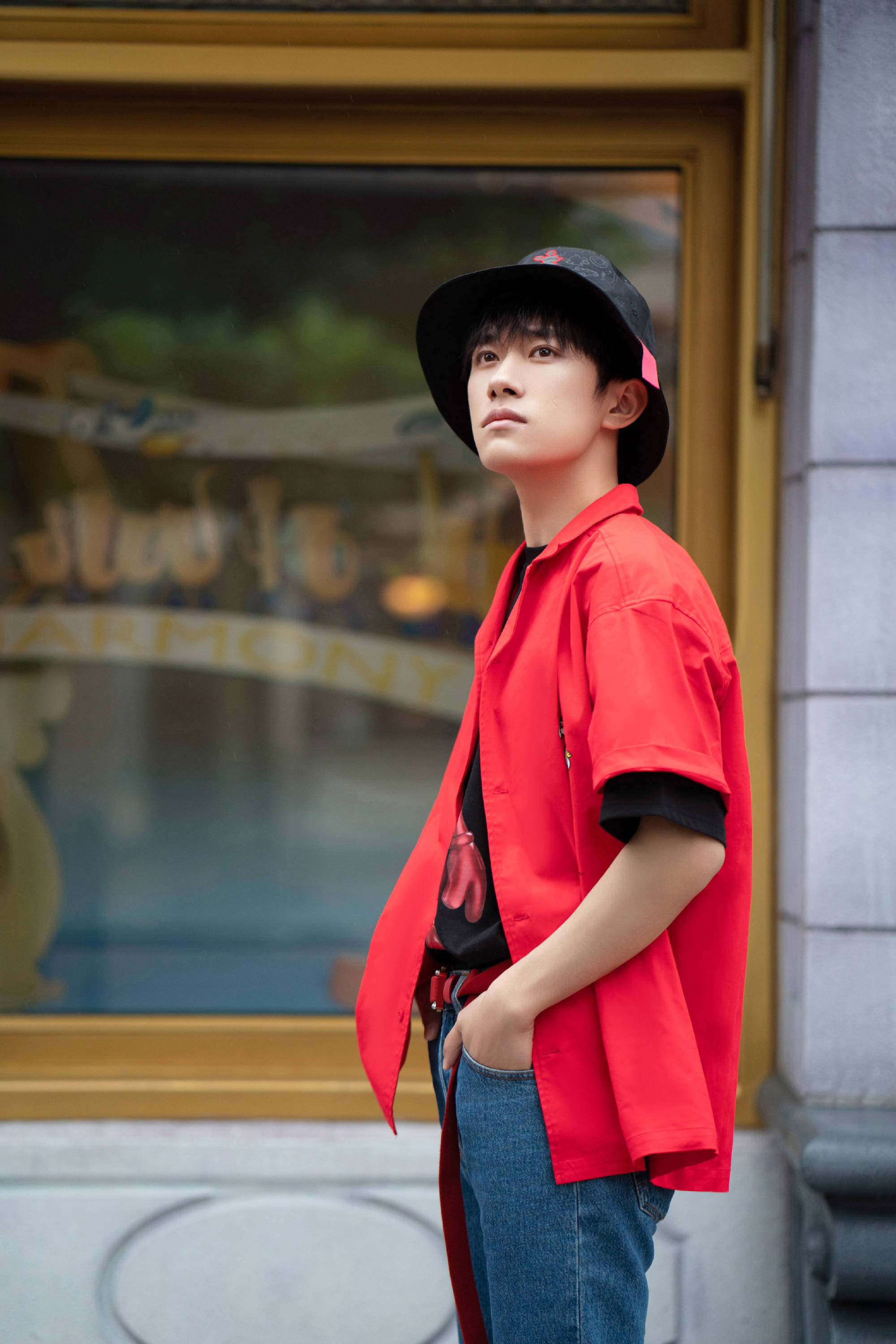 个性|男生夏季简单易学的穿搭