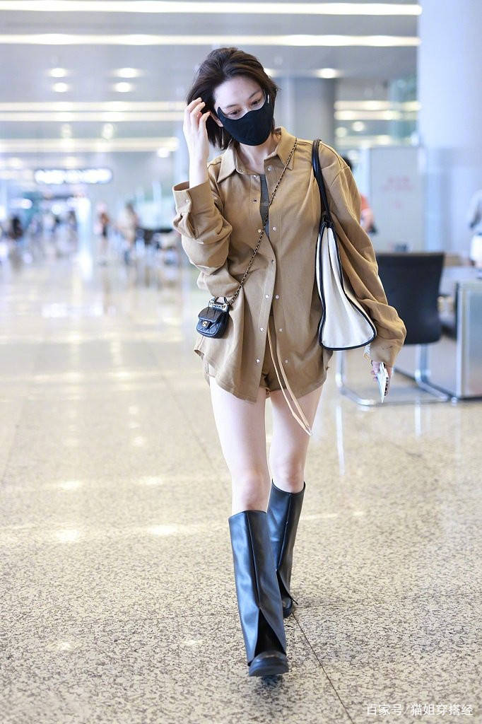 张馨予|张馨予的长腿真给长脸，明明穿着男友风衬衫，女人味可一点都不减