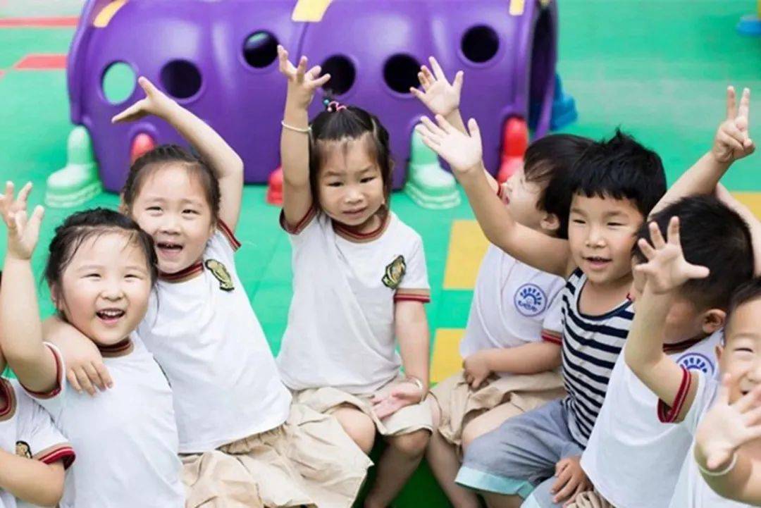 因为|孩子3岁就要上幼儿园？你别弄错了，孩子能不能入园年龄不是关键