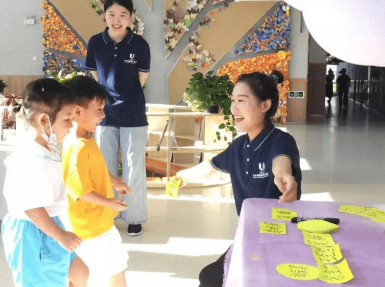 办学|幼儿园招生遇冷，从报名靠抢到“一孩难求”，中间经历了什么？