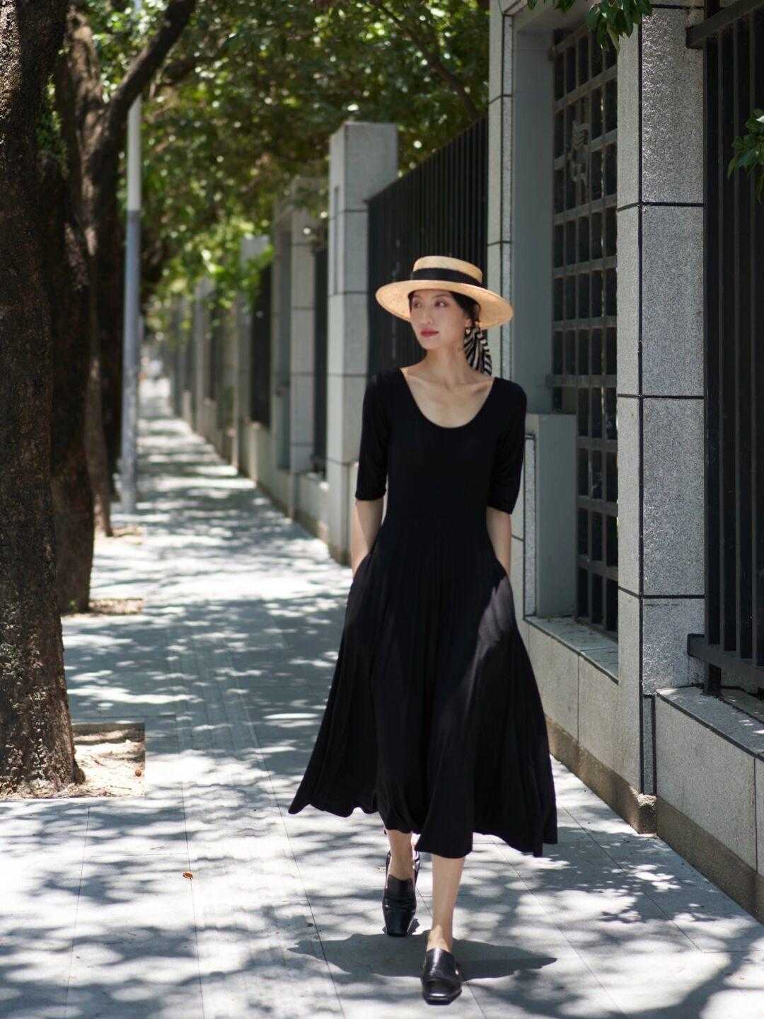 小个子|初秋，穿白衬衫搭配西装裤，小个子女生也能显高显瘦，漂亮大气