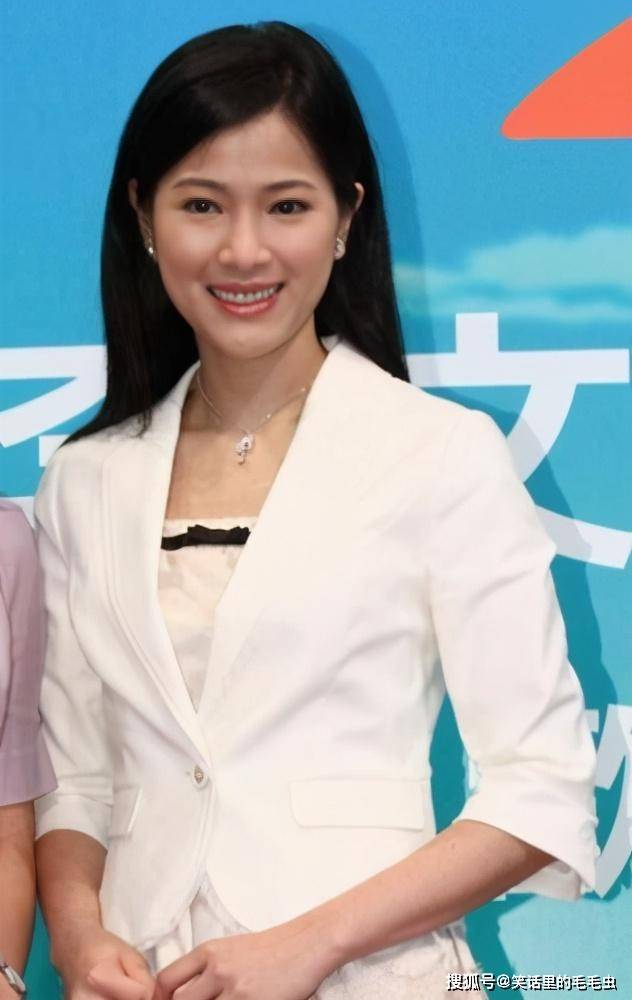 自己却在颜宁怀第三胎的时候偷吃张琼玲,颜宁挺着大肚子让张琼玲离开