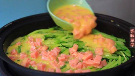 蔬菜|夏天最适合吃这种早餐，不油腻还营养丰富，比包子油条还要香