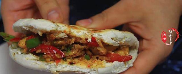 做法|早餐别总吃油条包子,教你5道懒人早餐,学会多睡20分钟