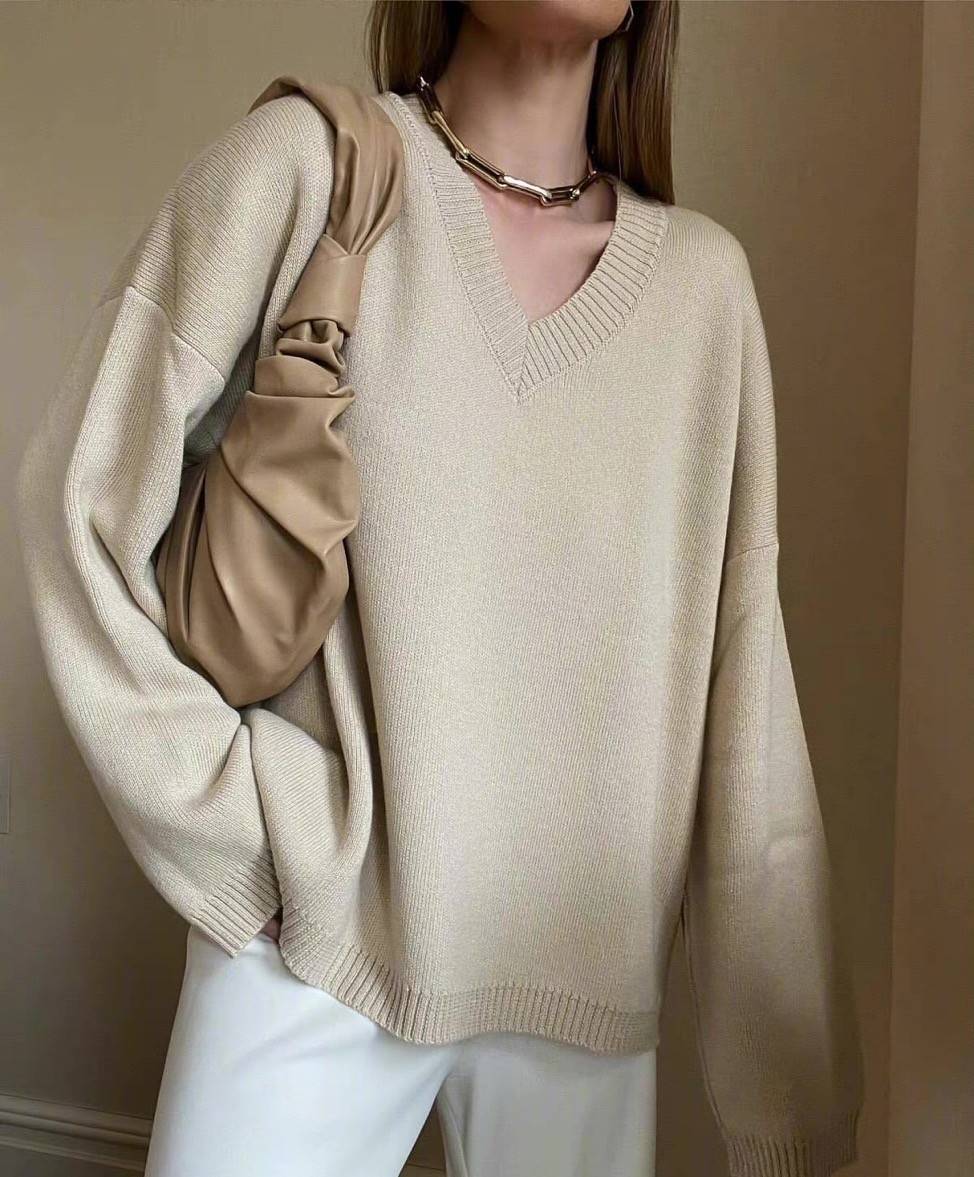 亮点|大地色系的穿搭,还是跟超模学!这几种配色,能穿出女boss的霸气