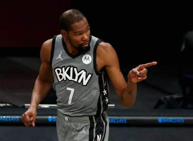 得分|NBA现役球星场均得分排行榜：杜兰特詹姆斯并驾齐驱，哈登排第五
