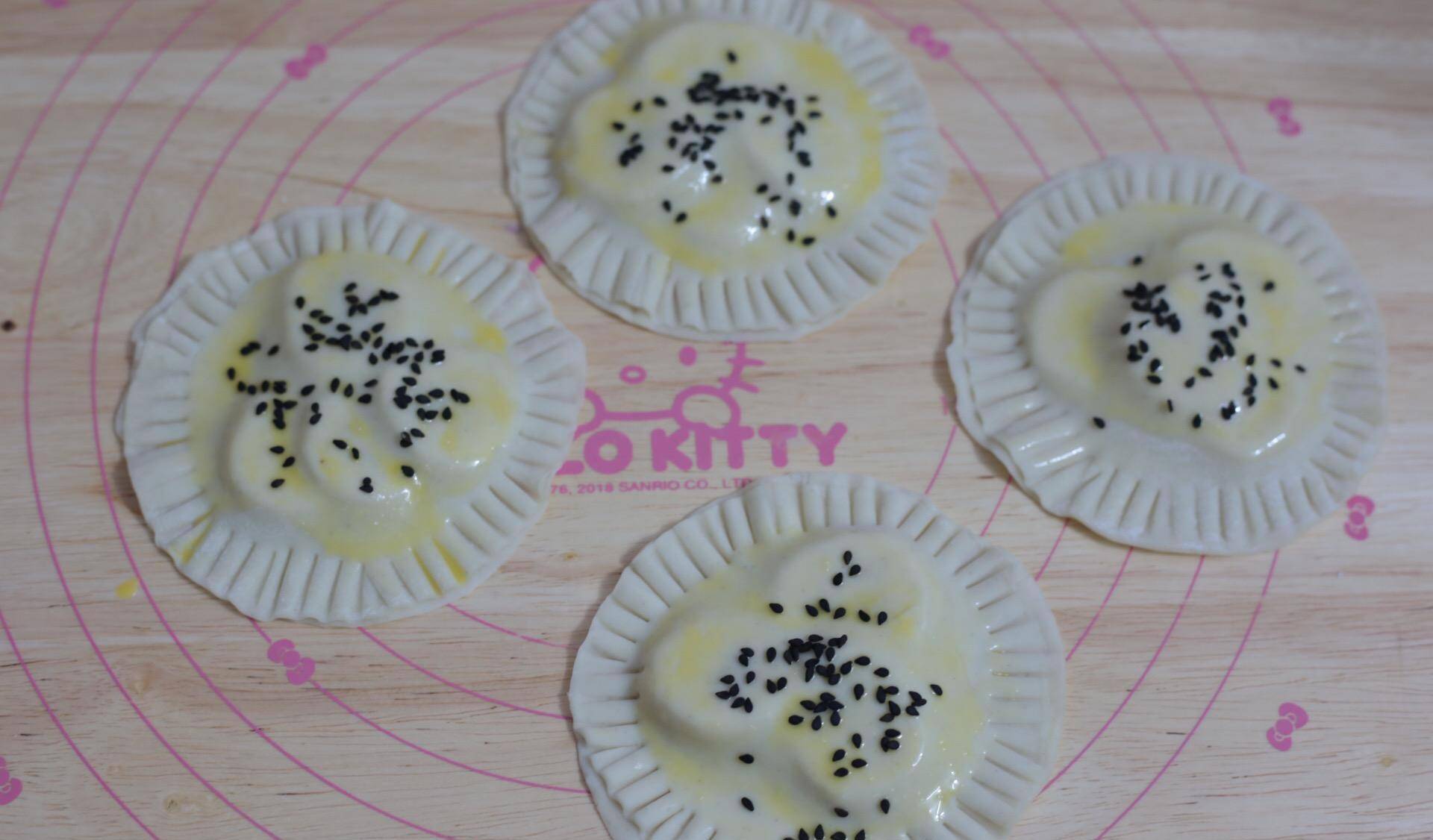 做法|饺子皮别总包饺子了,教你新做法,外酥里香,上桌就被抢精光