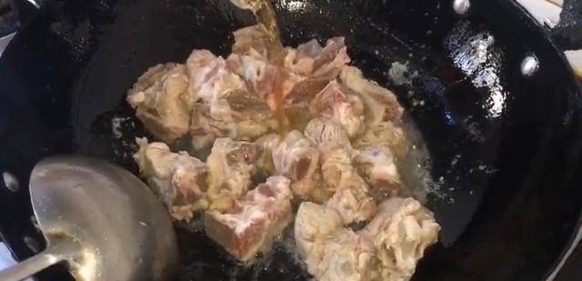 排骨汤的炖法视频 c592ff20e5c246f9b7420088c9d894b3.jpeg