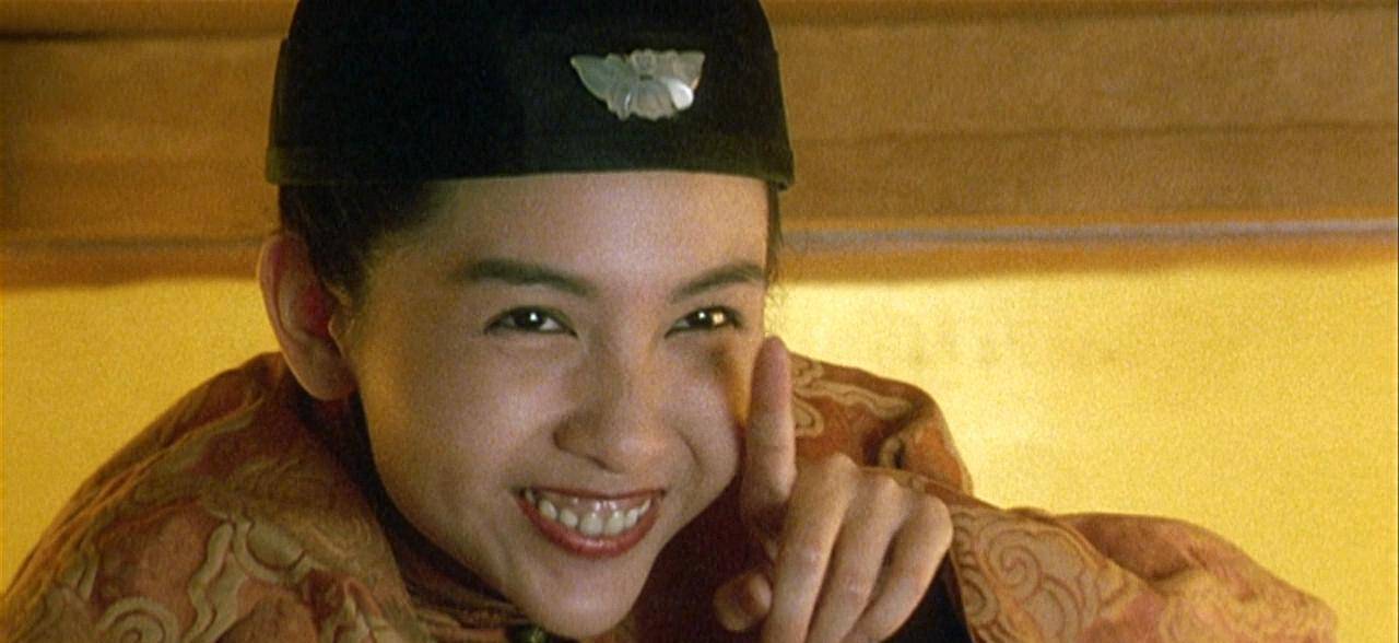 下巴|放到如今“露牙龈”早被嫌弃了，可30年前，她却是“港颜”的门面