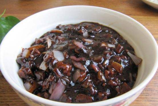 炒什么菜适合放甜面酱 e4f00245a86c47539fe7265d672d4b4e.jpeg