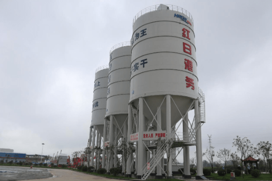 助力冲刺百强县涟水首个7500吨水泥中转库项目建成投用