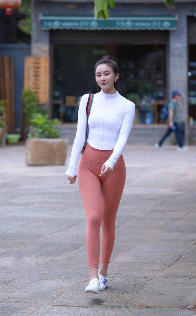 25bf2571bdd643a488b99ab9d00bd030.jpeg
