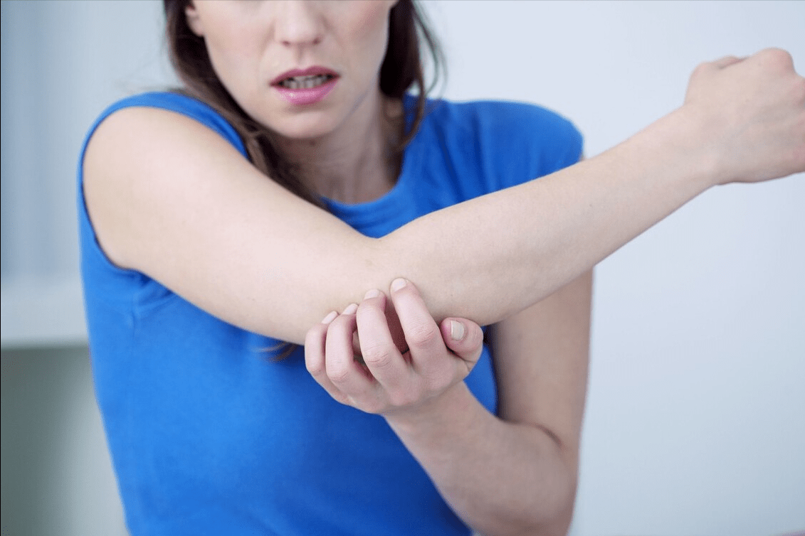 皮肤|谁说湿疹无法根治？让人想不到，一把常见野草就能治湿疹！