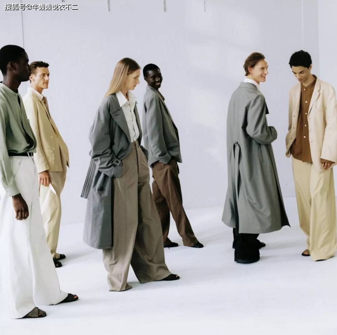 都靠|都靠这些颜色，拯救了我不想穿黑白灰的秋天