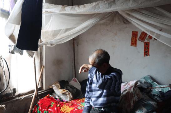 上门女婿患重病入院,临沂7旬老人在家急哭:他就是我亲儿