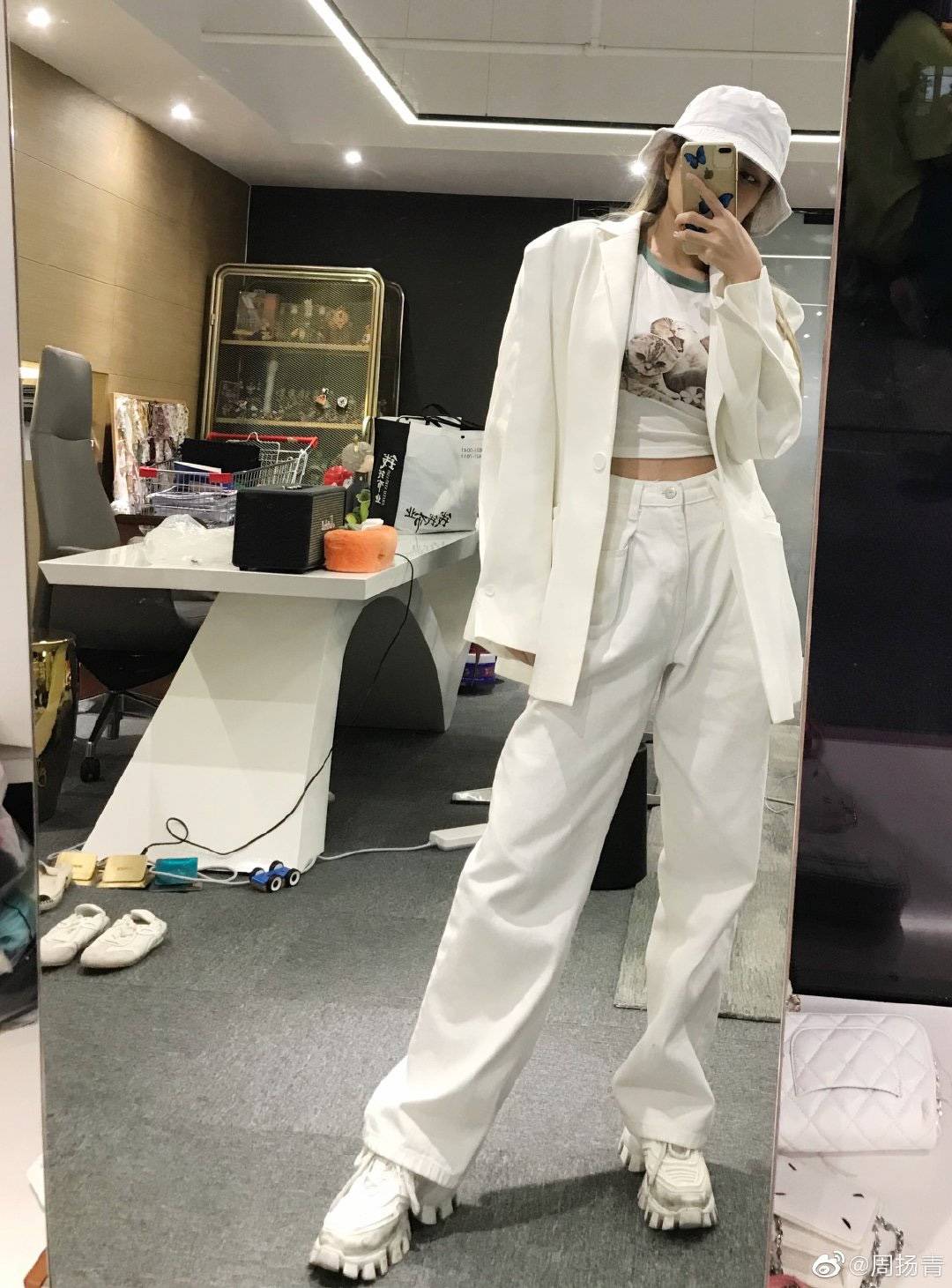 cos|31岁周扬青cos紫霞，满屏朦胧梦幻，唯美的就像一幅画！