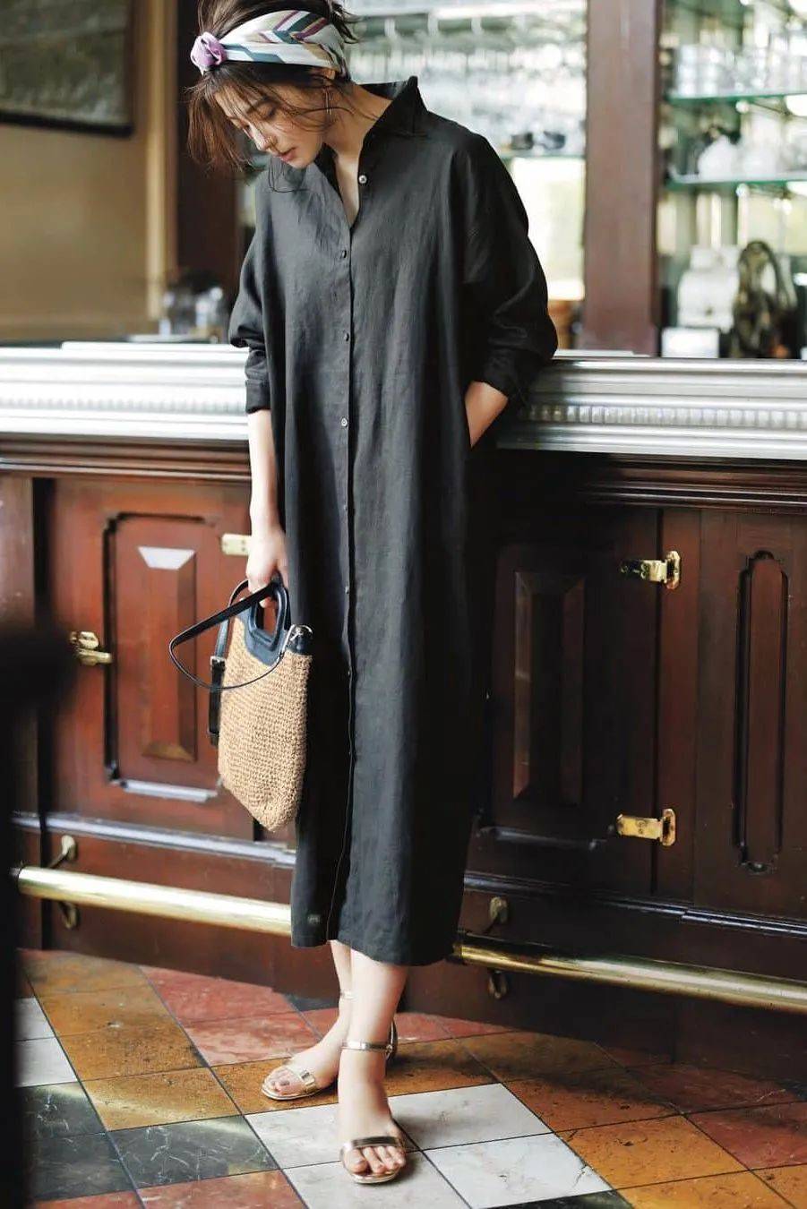 小白|“平底鞋+裙子”穿出女人最轻松,优雅的样子,巨时髦!