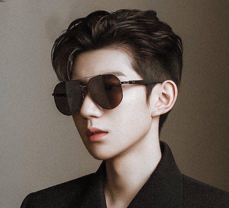 原创南开校长为王源代言做宣传,还心疼他年纪轻轻把眼睛弄瞎,太幽默