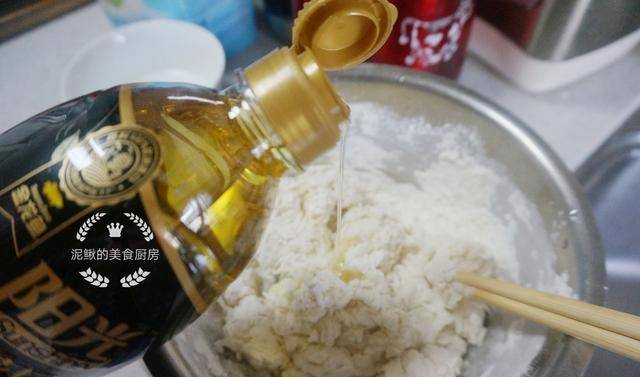 关键|这样活面烙馅饼,皮薄馅大,面软好吃,放凉也不硬