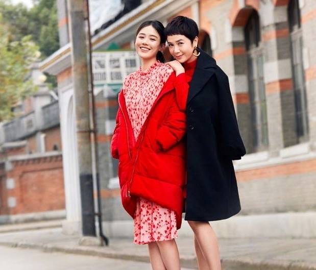 张哲轩|马思纯张哲轩再被拍，挽手出行像连体婴儿，开车回家似同居