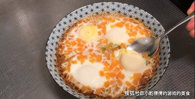 葱花|红薯最好吃新做法,加4个鸡蛋,做法超简单,比红薯饼都香