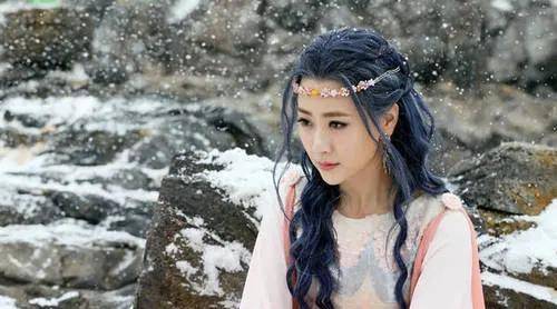 洛明轩|“她曾经热烈地爱过你,而你却负了她”7位女主谁被初恋伤得最深