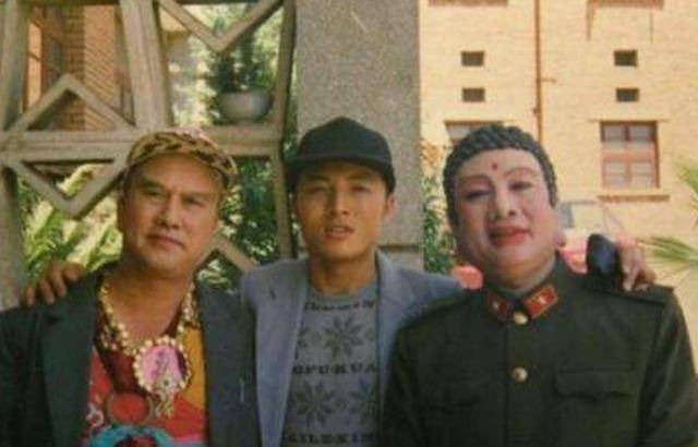 杨春霞|无法重拍的瞬间：唐僧搂着观音，如来穿军大衣，八戒骑黑毛驴