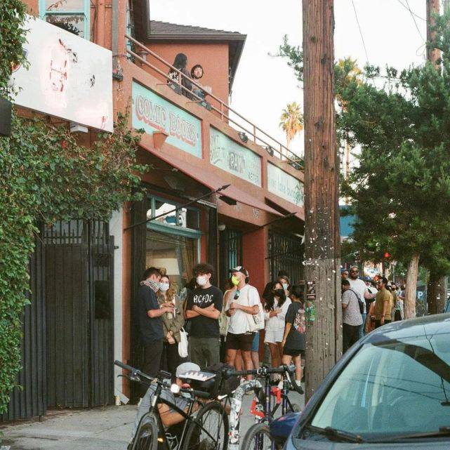 品牌|被Supreme曝光的Dickies，新联名已刷爆朋友圈/排队抢购，新合作款发售！